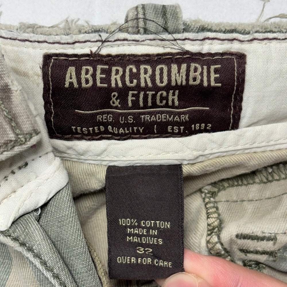 Y2K Abercrombie & Fitch Cargo Shorts Mens 32 Camo Vintage Fatigues Paratrooper - Picture 2 of 13